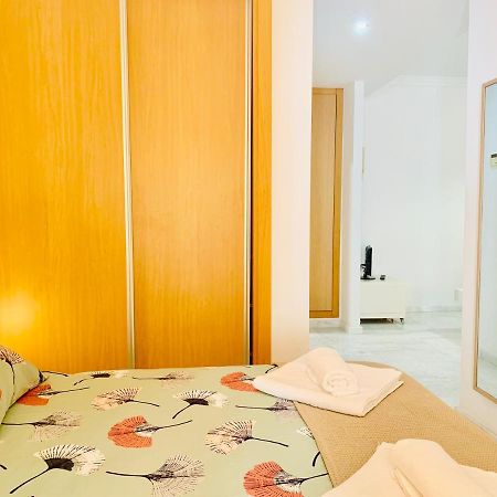 Homely Malaga Parras Con Terraza Interior Y Parking Privado Bajo Suplemento エクステリア 写真