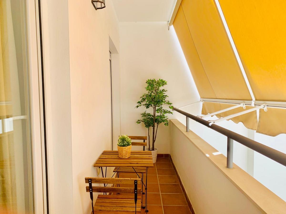 Homely Malaga Parras Con Terraza Interior Y Parking Privado Bajo Suplemento エクステリア 写真