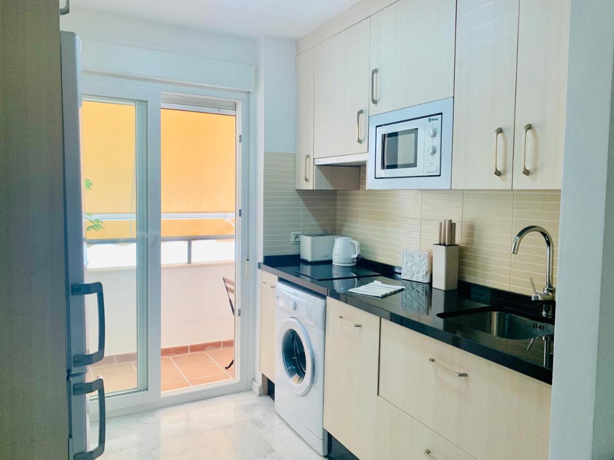 Homely Malaga Parras Con Terraza Interior Y Parking Privado Bajo Suplemento エクステリア 写真