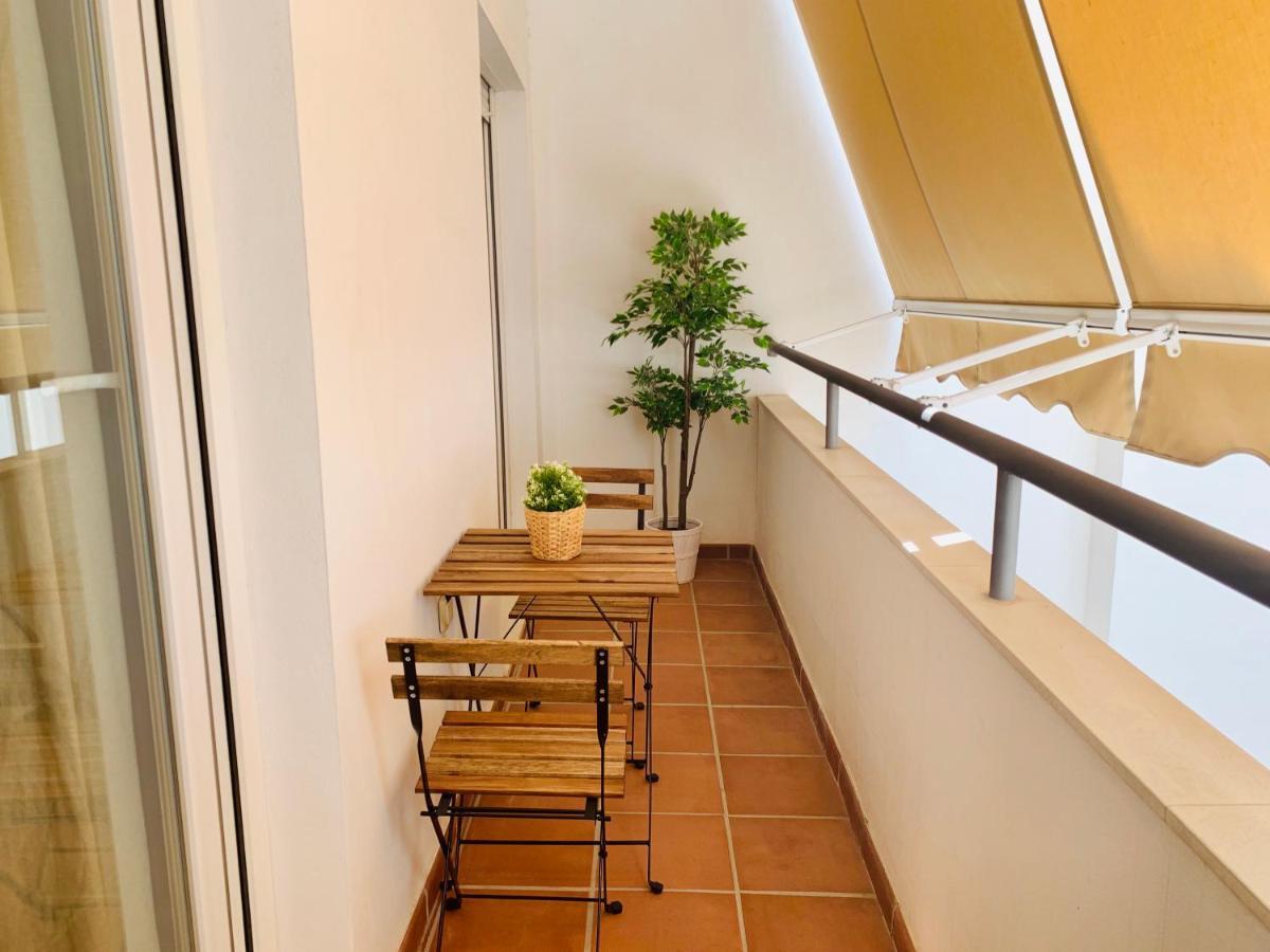 Homely Malaga Parras Con Terraza Interior Y Parking Privado Bajo Suplemento エクステリア 写真