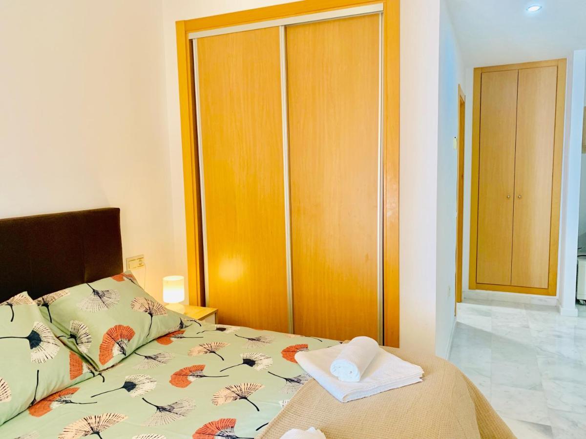 Homely Malaga Parras Con Terraza Interior Y Parking Privado Bajo Suplemento エクステリア 写真
